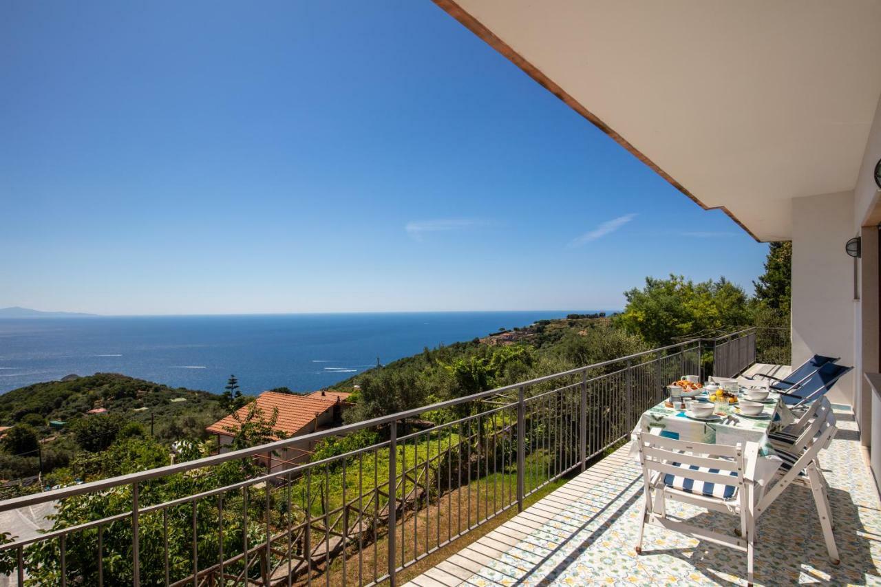 Geca'S House - Panoramic Sea View Studio Масса-Лубренсе Екстер'єр фото